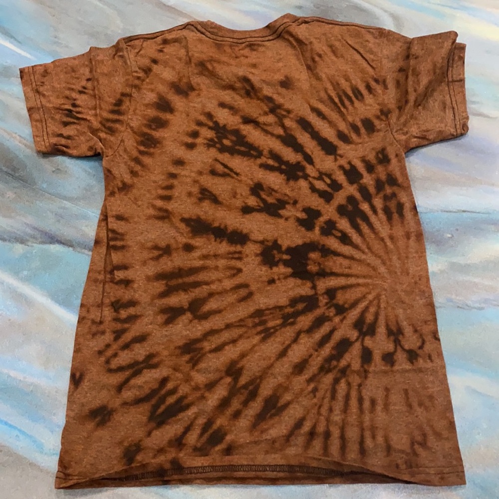 NWOT Men’s Custom Reverse Tie Dye “Guns N’ Roses” Graphic T - Picture 2 of 3